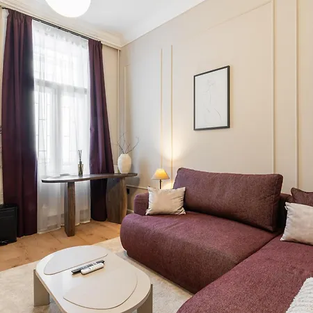 1 Bdr Chic Velvet & Marble Bp Jewel Апартаменты